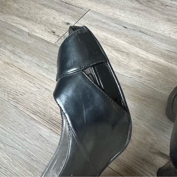 Nine West Patent Leather Pump - Picture 9 of 9